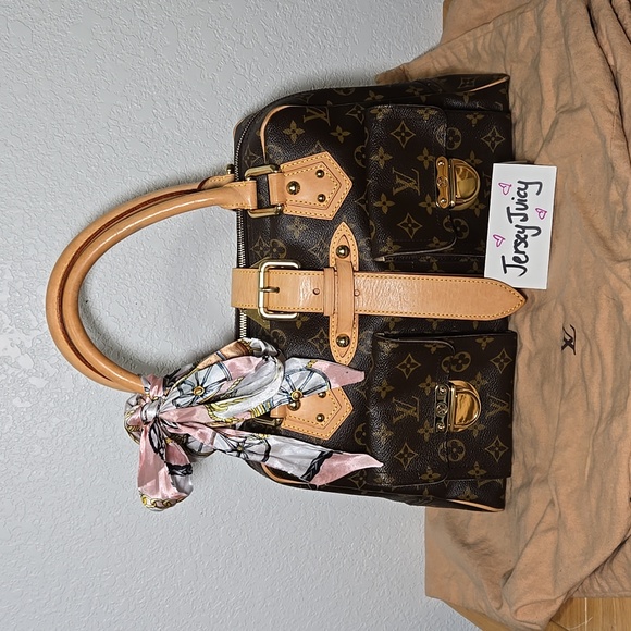 Louis Vuitton Monogram Manhattan GM - Picture 1 of 17